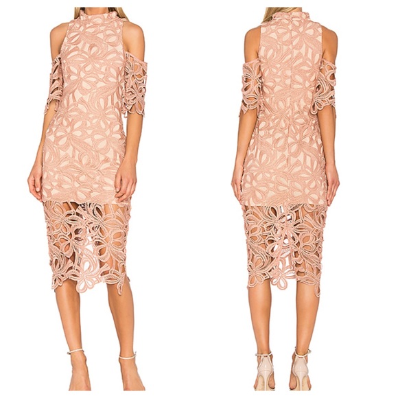 Elliatt Dresses & Skirts - REVOLVE ELLIATT Sight Dress Overlay Bow Lace